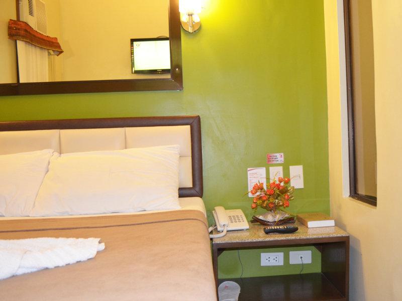 Express Inn Mactan Мактан Экстерьер фото